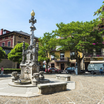 Plaza de la Fuente junto al Ayuntamiento imagen